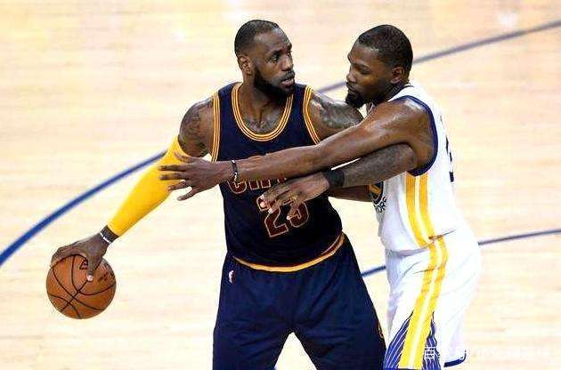 埃里克·加西亚打破的5个足球陈词滥调（埃里克·加西亚颠覆的五个足坛刻板印象）