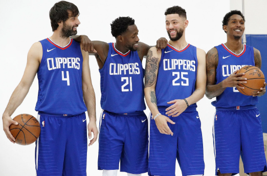 3-0横扫！英超争冠形势大变，曼城豪取3连胜，只落后阿森纳2分（3-0大胜！英超争冠格局生变，曼城豪取三连胜，距阿森纳仅差2分）