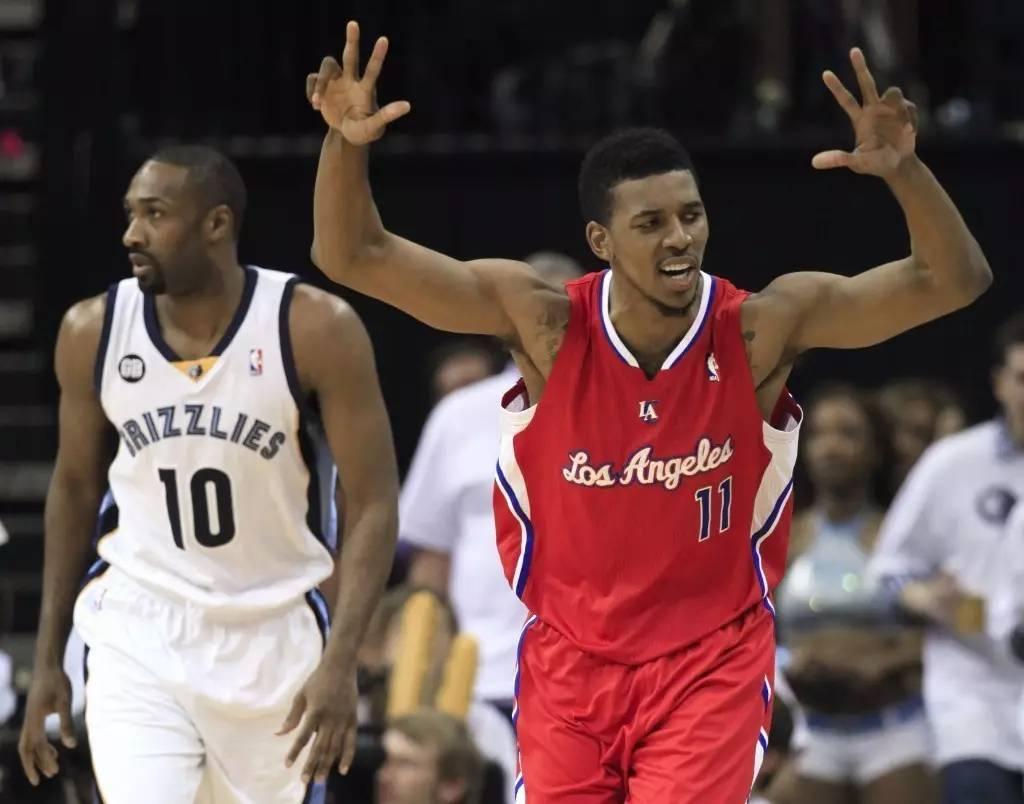 曼联接下来的英超五场大战：与切尔西、利物浦及其他竞争对手的赛程对比（曼联英超未来五战观察：与切尔西、利物浦及诸强赛程对照）