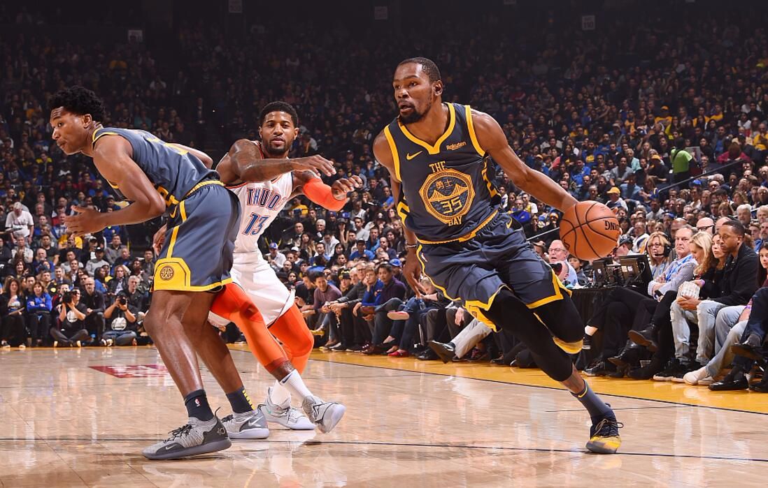 胡梅尔斯：在红牌出现前，拜仁彻底压制了巴黎圣日耳曼（胡梅尔斯：红牌前，拜仁对巴黎圣日耳曼占据绝对上风）