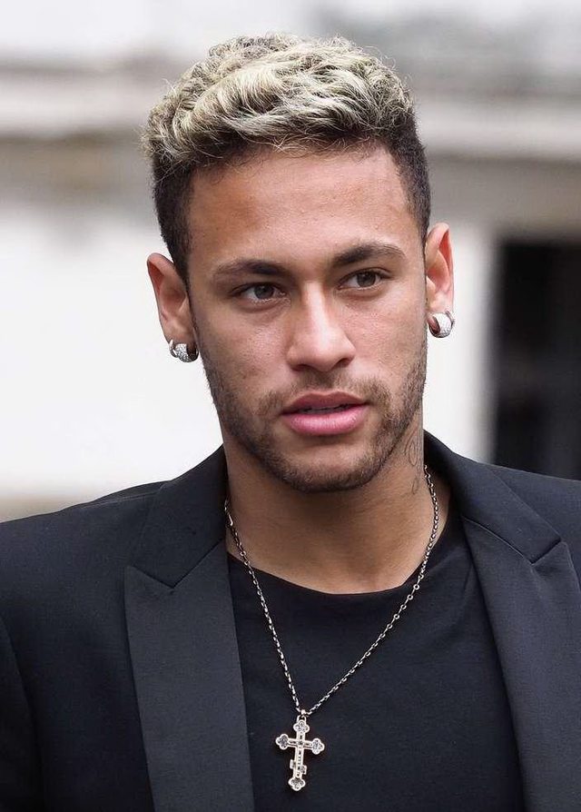 二人再配合！威金顿三分线直接抛传 徐昕顺下隔着邹阳空接摁进！