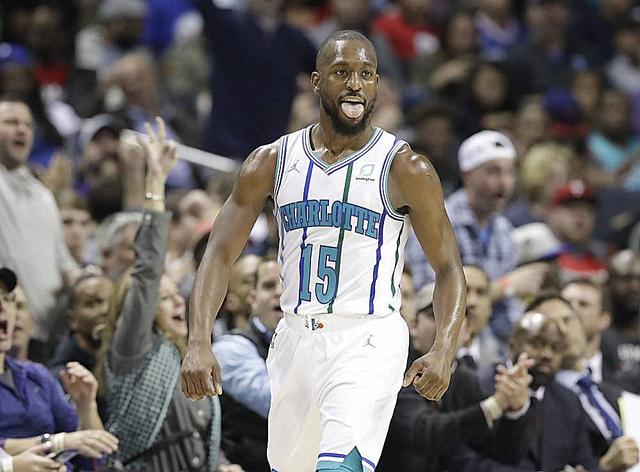 迪洛伦佐：团结是走出困境的基础，我们与孔蒂之间从没有隔阂（迪洛伦佐：靠团结走出低谷，我们与孔蒂始终没有隔阂）