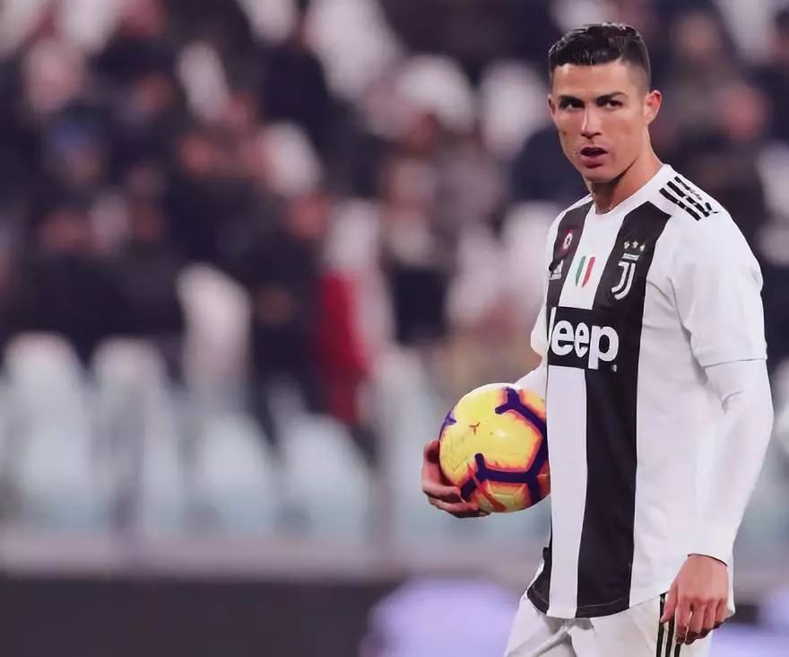 足球和篮球观赛热回暖，全球关注度持续上升（足篮赛事观赛热度回升，全球关注再攀高）