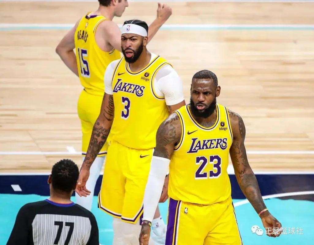 近4届欧预赛+世预赛射手榜：凯恩40球第1，C罗32球第2（近四届欧预赛与世预赛射手榜：凯恩40球居首，C罗32球次席）