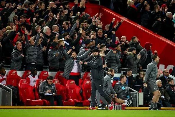 官方：意大利裁判马萨将执法欧冠第6轮巴萨vs法兰克福（官方宣布：意大利裁判马萨被指派执法欧冠第6轮巴萨对阵法兰克福）