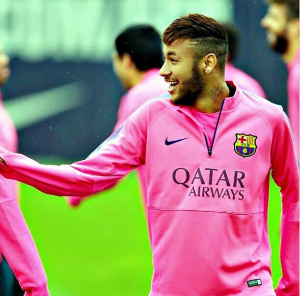 埃芬博格：希望未来乌尔比希成为拜仁一门，目前他是出色替补（埃芬博格：期待乌尔比希未来出任拜仁头号门将，目前他是可靠替补）