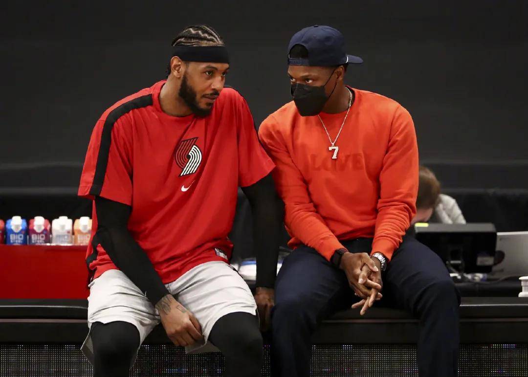 科瓦奇：球队全员健康，施洛特贝克不会被续约等场外因素影响（科瓦奇：阵容齐整，续约等场外因素不影响施洛特贝克）