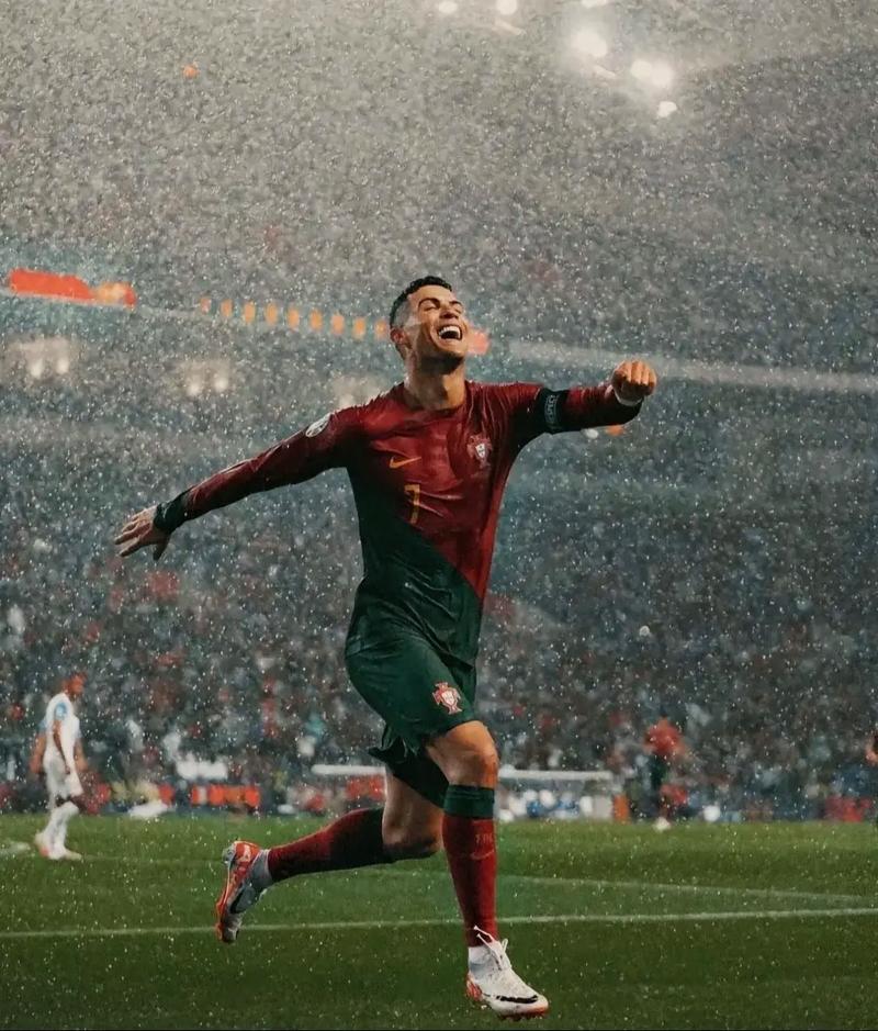 中国职业联赛财务指标：中超俱乐部单个财年支出不能超过6亿元（中超财务红线：俱乐部单财年支出上限6亿元）