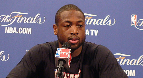 英媒：利物浦希望冬窗出售科纳特，并引进雷恩中卫雅奎特顶替（英媒称利物浦计划冬窗出售科纳特，引进雷恩中卫雅奎特顶替）