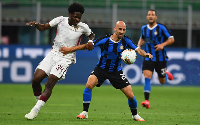 詹俊：若不是裤袜神勇皇马会输更多；维尔茨目前更适合在边路（詹俊点评：若非库尔图瓦神扑连连，皇马恐输得更惨；维尔茨当下更适合踢边路）