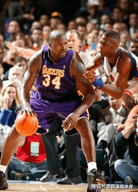 米体：泽林斯基本有望德比首发，但国家队赛后他出现身体问题（米体：泽林斯基有望在德比首发，但国家队赛后身体出现状况）