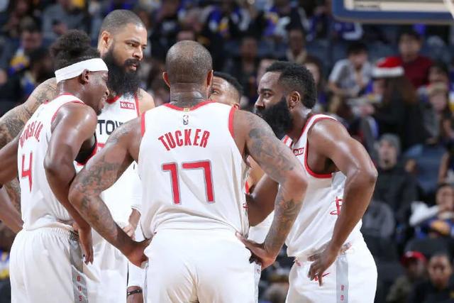 记者：海港近些年投入难比金元时代，穆斯卡特有强大调整能力（记者称海港近年投入难及金元时代，穆斯卡特调整能力强）