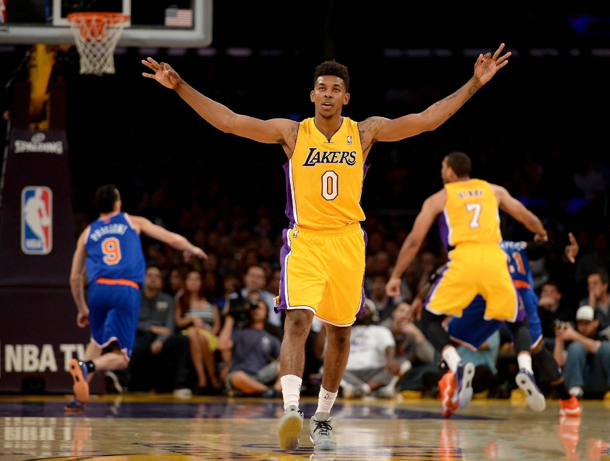 国足阵容进行大幅调整（国足阵容迎来重大变动）