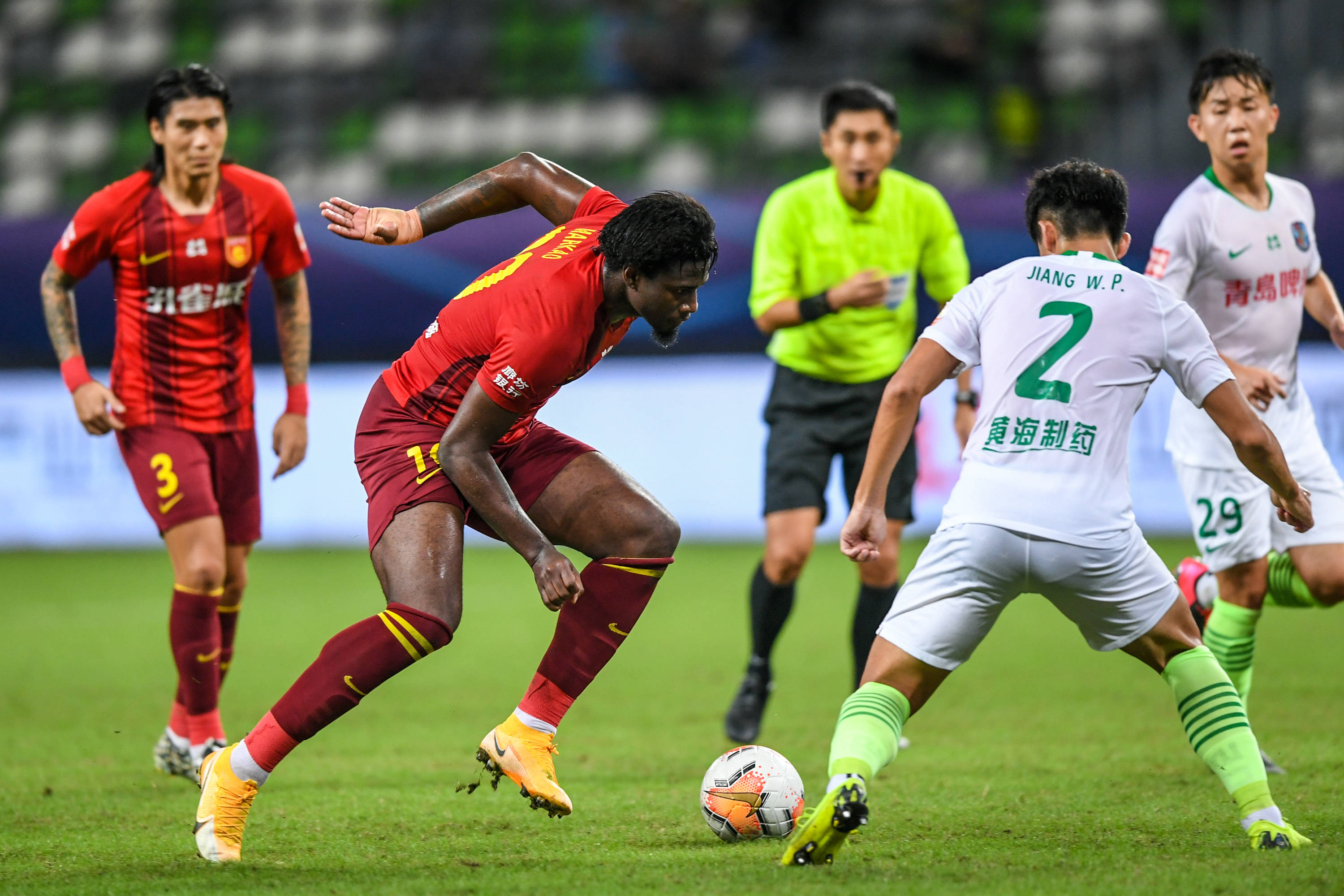 托蒂回忆向对手吐口水事件：我至今仍对那次行为感到羞愧（托蒂谈吐口水风波：至今仍为当时举动感到羞愧）