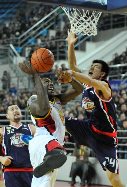 意甲惊现最励志奖金条款！霍伊伦3场造6球，多进1球或助攻一次就多赚15万（意甲曝励志神条款：霍伊伦3战造6球，每添一球或一次助攻再获15万）